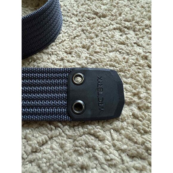 Arc'teryx Conveyor Wider Heavy-Duty Webbing Belt Silver Metal Buckle Large NWOT - Picture 4 of 5